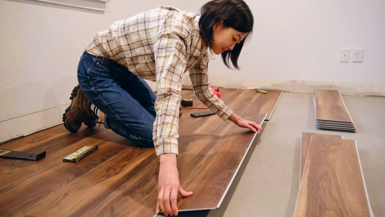 Laminate Flooring Services